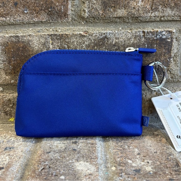 NWT Lululemon Clippable Card Pouch In Riverside/Silver - Picture 2 of 5